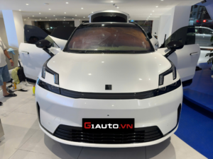 Dán phim cách nhiệt cho xe Lynk & Co 08